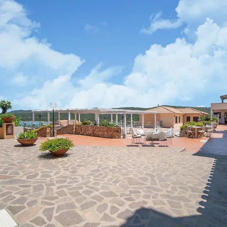 Holiday home Ideal In Marinella Near Di Marinella